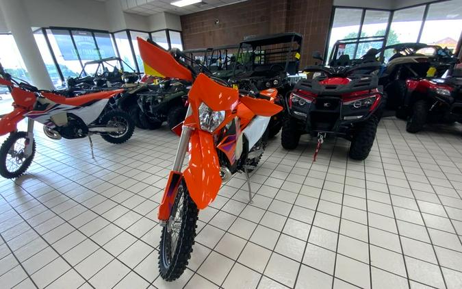 2024 KTM XC 250 W