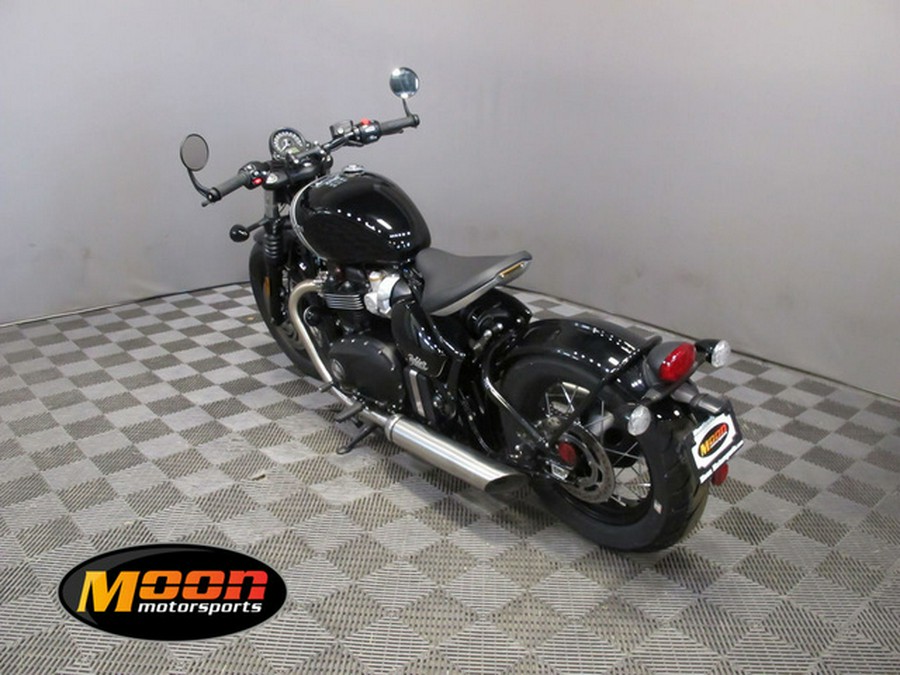 2024 Triumph Bonneville Bobber Jet Black/Ash Gray