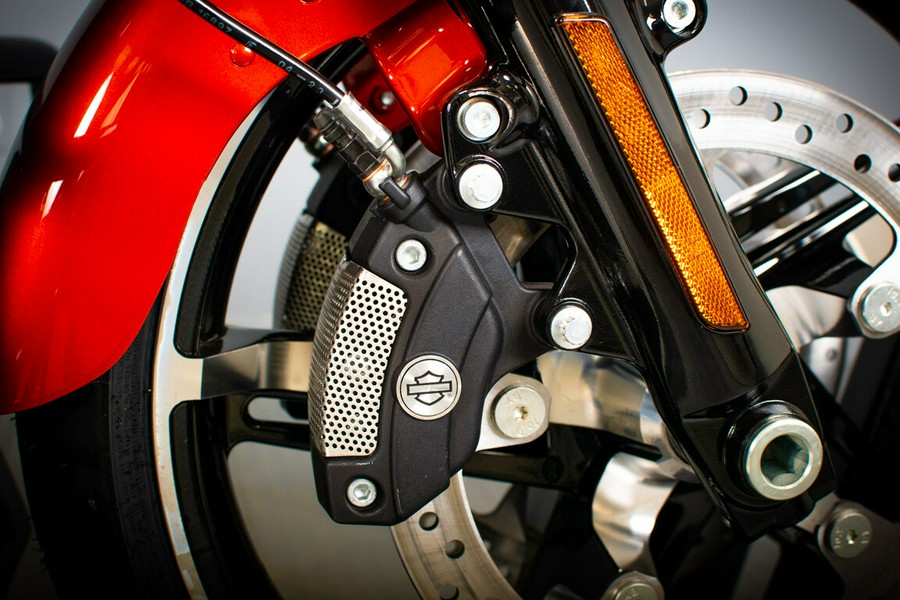 2024 Harley-Davidson Street Glide