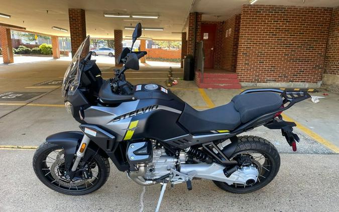 2024 Moto Guzzi Stelvio