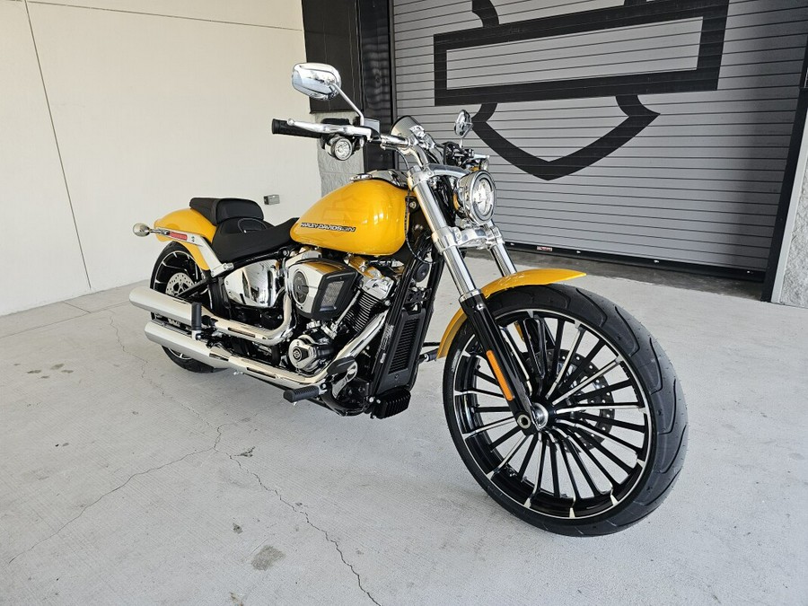 2025 Harley-Davidson Breakout