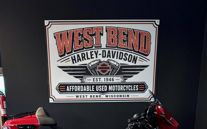 2026 Harley-Davidson Street Glide Limited Brilliant Red Black Trim