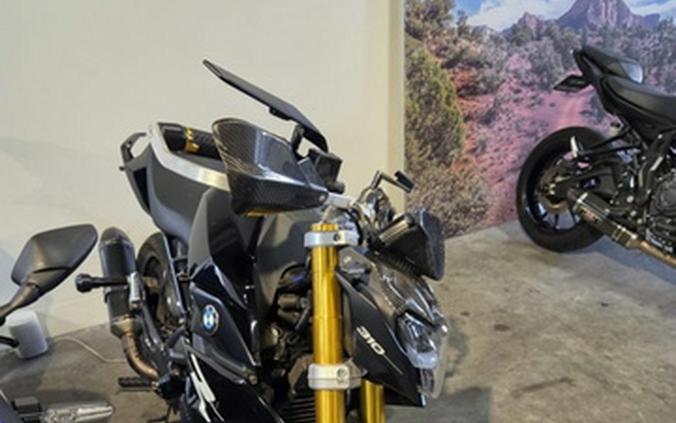 2023 BMW G 310 R