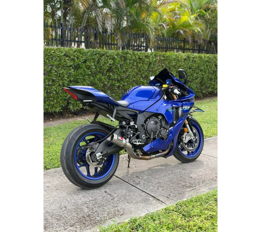 2026 Yamaha YZF-R1