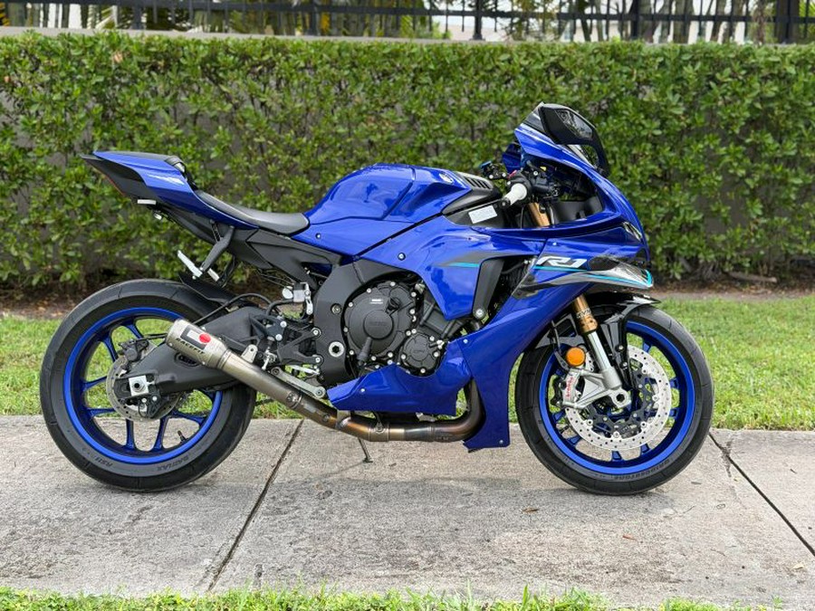 2026 Yamaha YZF-R1