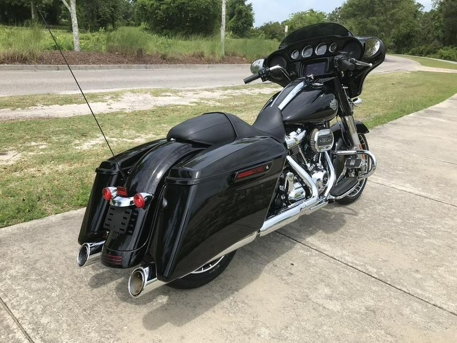 2021 Harley-Davidson® FLHXS - Street Glide® Special