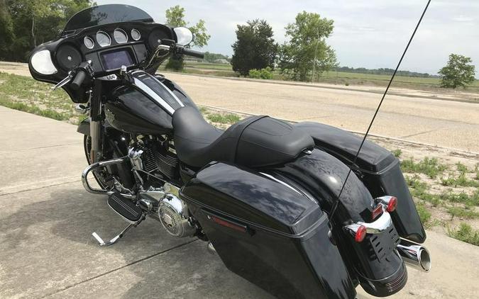 2021 Harley-Davidson® FLHXS - Street Glide® Special