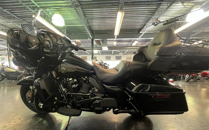 2024 Harley-Davidson Ultra Limited Vivid Black FLHTK