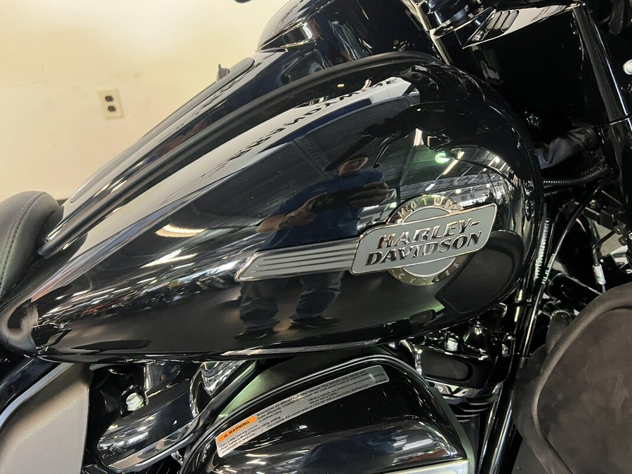 2024 Harley-Davidson Ultra Limited Vivid Black FLHTK