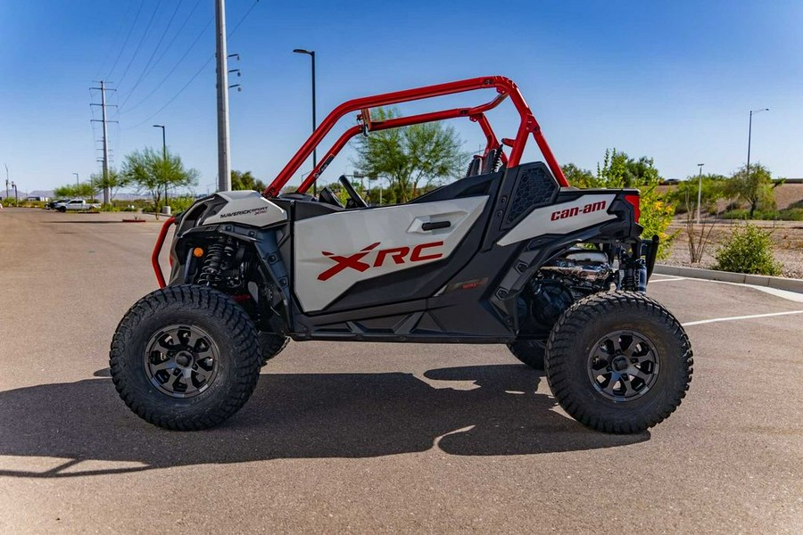 2024 Can-Am® Maverick Sport X rc 1000R