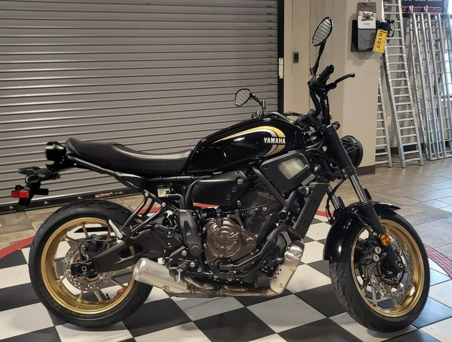 2024 Yamaha XSR700