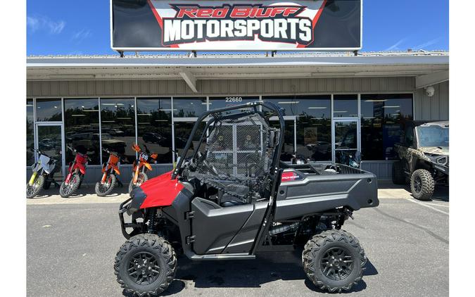 2025 Honda Pioneer 700 Deluxe