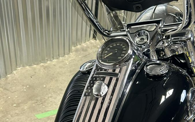 2009 Harley-Davidson Road King Classic BLACK
