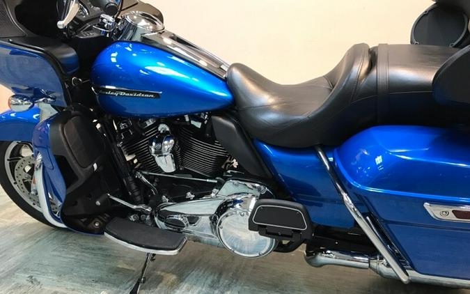 2018 Harley-Davidson Road Glide Ultra Electric Blue FLTRU