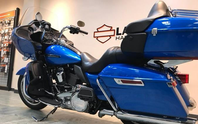 2018 Harley-Davidson Road Glide Ultra Electric Blue FLTRU