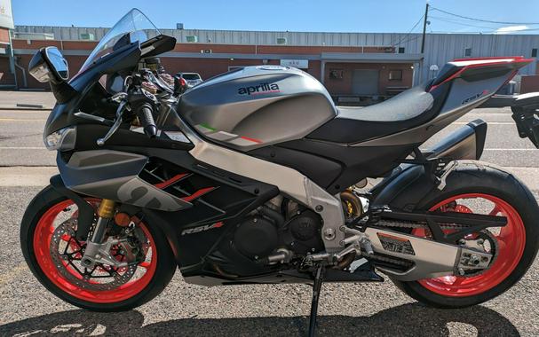 2024 Aprilia RSV4 1100