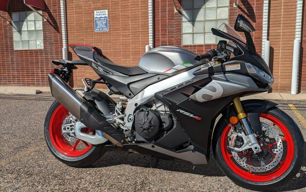 2024 Aprilia RSV4 1100