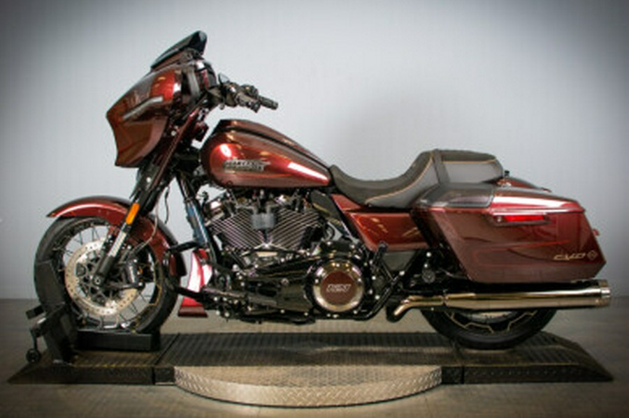 2024 Harley-Davidson CVO Street Glide FLHXSE