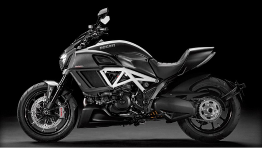 2015 Ducati Diavel Carbon