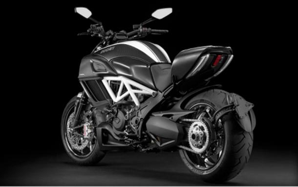 2015 Ducati Diavel Carbon