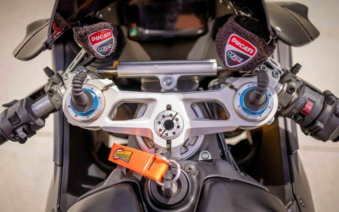 2014 Ducati Superbike 1199 Panigale S