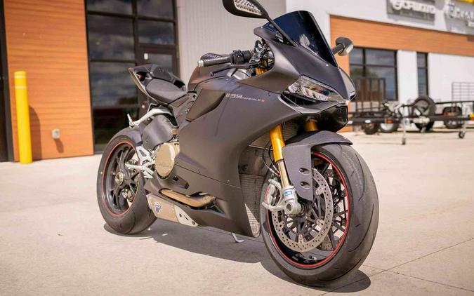 2014 Ducati Superbike 1199 Panigale S