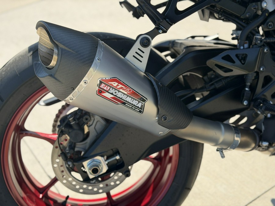 2025 SUZUKI GSX-R1000 - 7100014