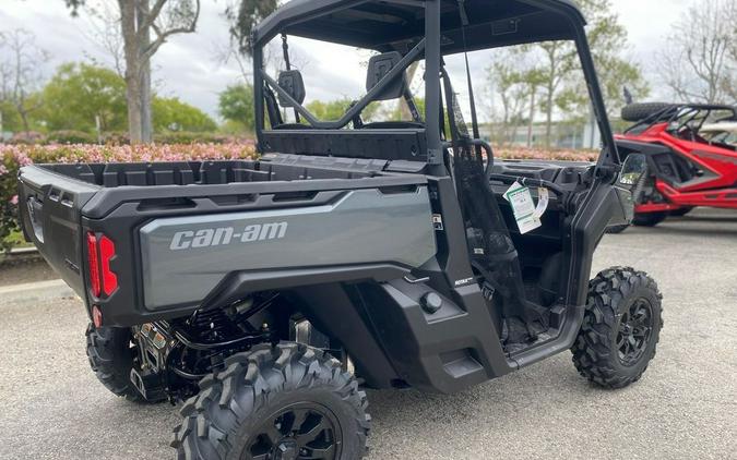 2024 Can-Am® Defender XT HD10