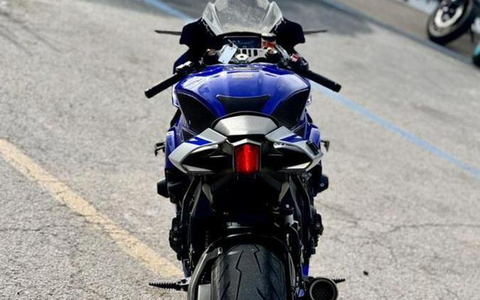 2021 Yamaha YZF-R1