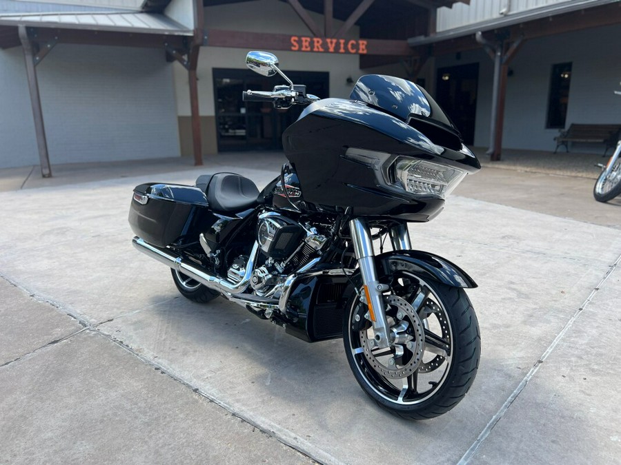 2024 Harley-Davidson® Road Glide™ Black