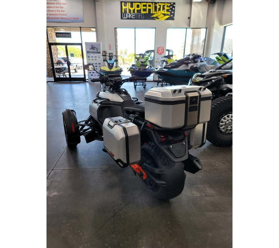 2025 Can-Am® Canyon XT