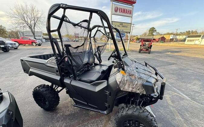 2026 Honda® Pioneer 700 Forest