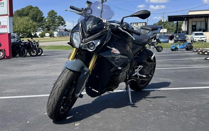 2017 BMW S 1000 R Premium Catalano Grey