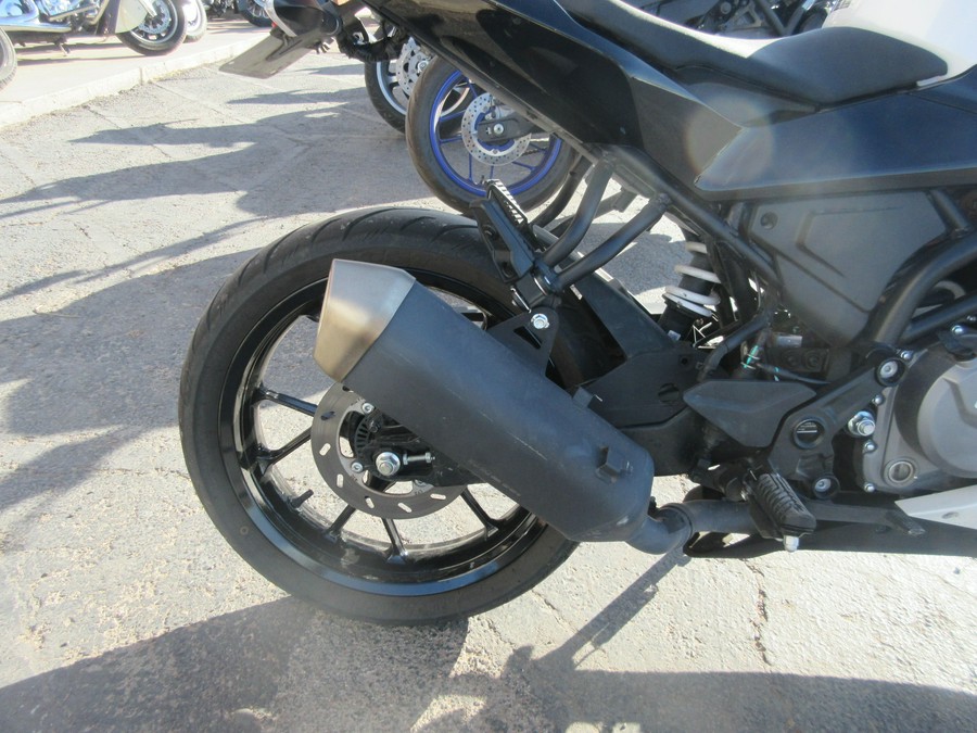2025 CFMOTO 300SS