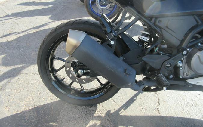 2025 CFMOTO 300SS