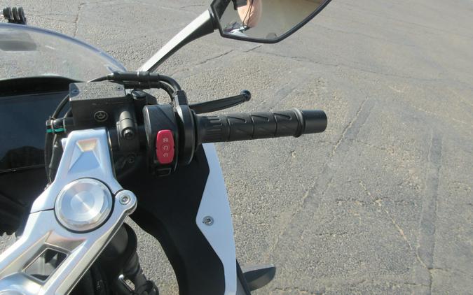 2025 CFMOTO 300SS