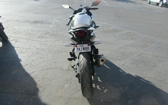 2025 CFMOTO 300SS