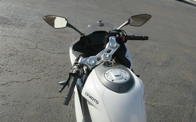2025 CFMOTO 300SS