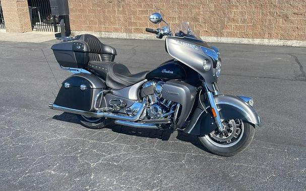 2019 Indian Motorcycle® Roadmaster® Steel Gray Smoke / Thunder Black Smoke