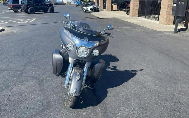 2019 Indian Motorcycle® Roadmaster® Steel Gray Smoke / Thunder Black Smoke