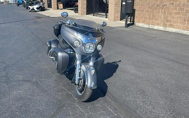 2019 Indian Motorcycle® Roadmaster® Steel Gray Smoke / Thunder Black Smoke