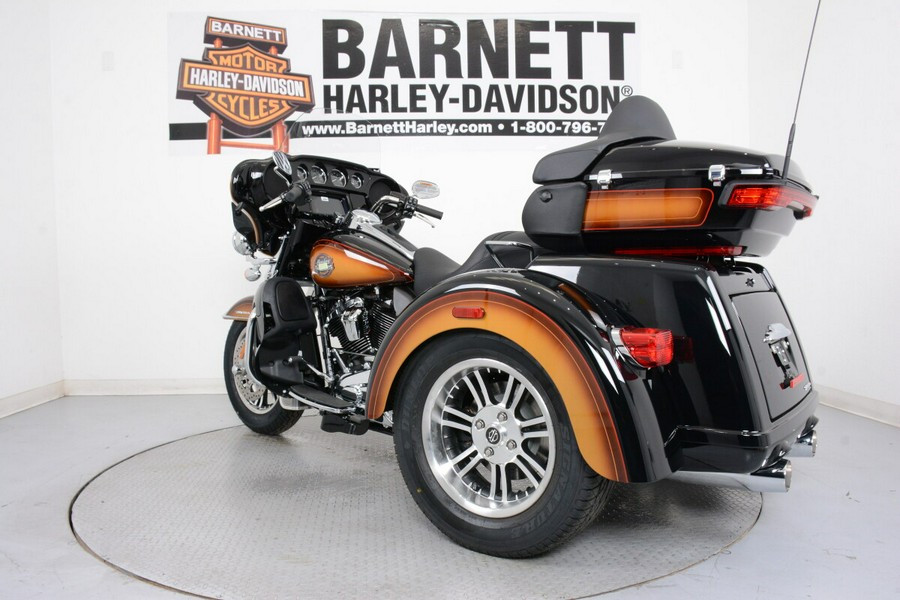 2024 Harley-Davidson FLHTCUTG Tri Glide Ultra