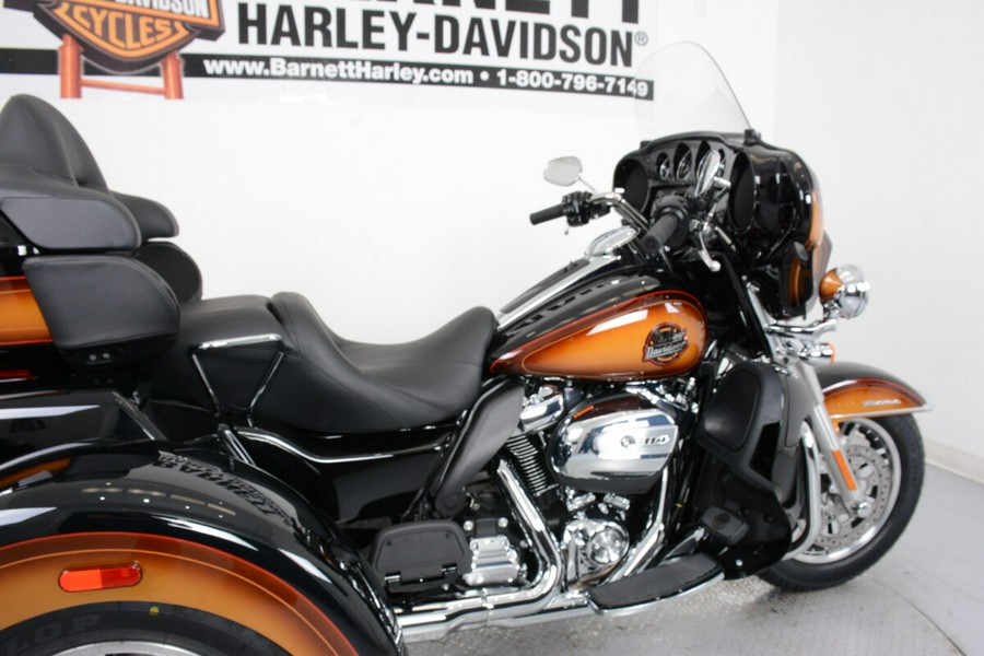 2024 Harley-Davidson FLHTCUTG Tri Glide Ultra