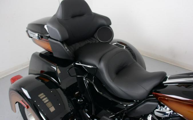 2024 Harley-Davidson FLHTCUTG Tri Glide Ultra