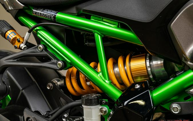 2025 Kawasaki Z900 SE ABS