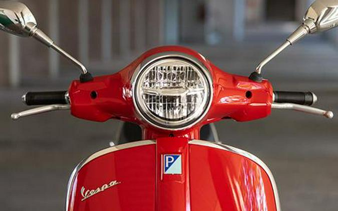 2023 Vespa GTS Super 300