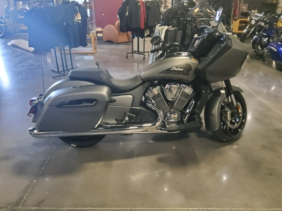 2023 Indian Motorcycle® Challenger Base