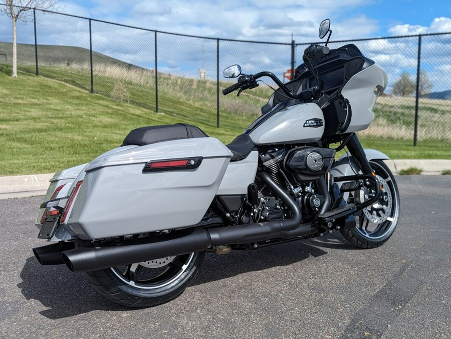 2024 Harley-Davidson Road Glide® Billiard Gray