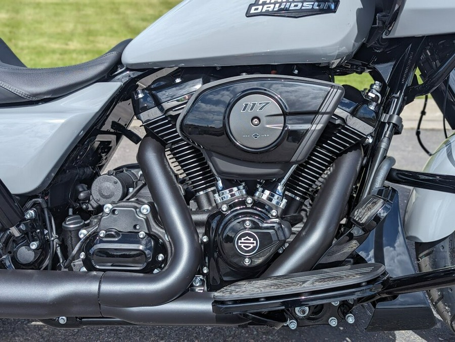 2024 Harley-Davidson Road Glide® Billiard Gray