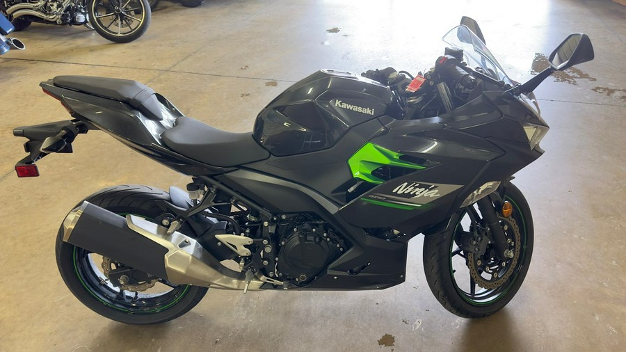 2023 Kawasaki Ninja 400